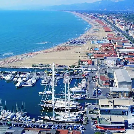 Nel Cuore Di - Affitti Brevi Italia * Viareggio
